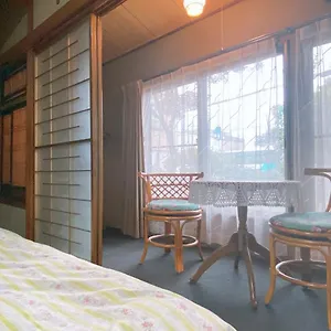 山水旅馆 2* 中富良野町
