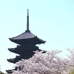 Sakura Tsubaki Apartahotel