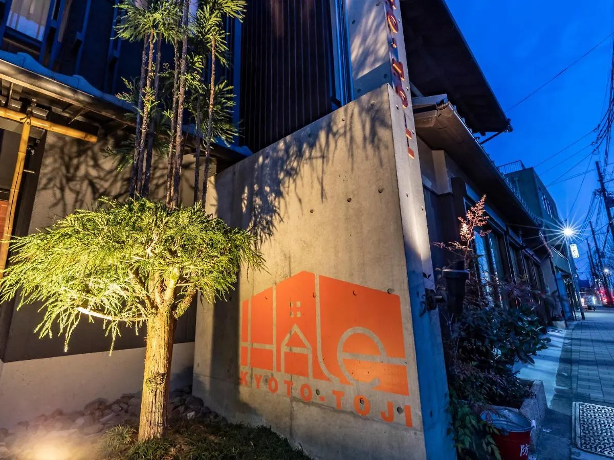 Hale Kyoto Toji Hotel